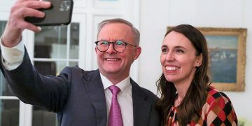 Federal Başbakan Albanese’nin ilk misafiri, Yeni Zelanda Başbakanı Ardern