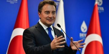 Ali Babacan: İnsanlar zulüm korkusuyla susuyorlar