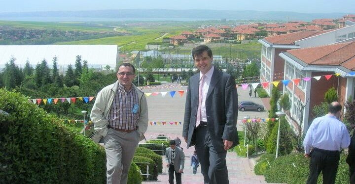 Prof. Dr. Hüseyin Demir, vefat eden 35 yıllık arkadaşı Prof. Dr.Hakan Acar’ı yazdı