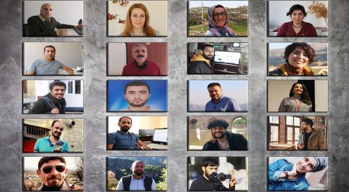 Adliye koridorlarında saatlerce kelepçeli bekletildiler: Gazetecilerin gözaltı süreleri 4 gün uzatıldı