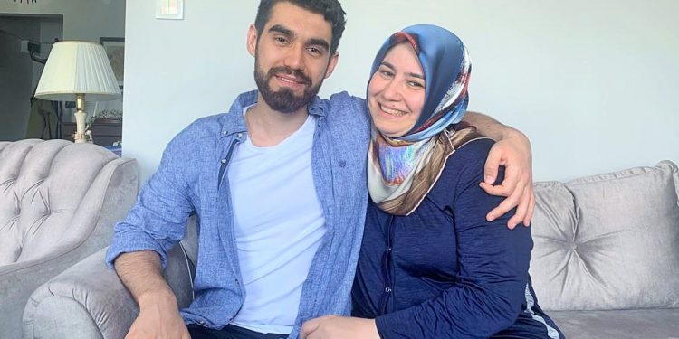 Harbiyeli Annesi Melek Çetinkaya: 15 Temmuz’u unutturmayacağız diyorlar ya, ben de onlara bu utancı unutturmayacağım