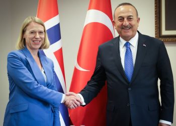 Norveç vatandaşları kimlikleri ile Türkiye’ye girebilecek: Türkler için vize kalkmadı