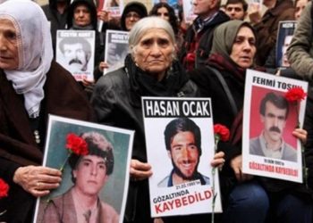 Cumartesi Anneleri: Devletin, gazetecileri cezalandırma geleneği sürüyor