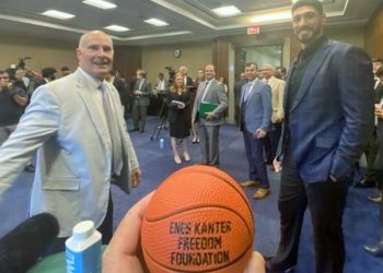 Siyasi ve kongre üyeleri Enes Kanter Vakfı’nda buluştu: “Kınama yetmez, artık hareket zamanı”