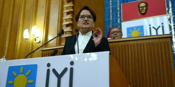 ‘Sürtük’ tepkisi büyüyor: Bu hakareti Yunanlılar etmedi