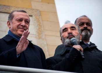 Hayrettin Karaman’dan yeni fetva: ‘Savaş’ halinde bazı suçlar cezalandırılmaz