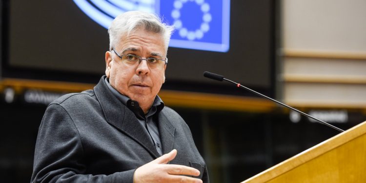 Avrupa Parlamentosu Raportörü: HDP kapatılırsa AB’ye katılım süreci sonlanabilir