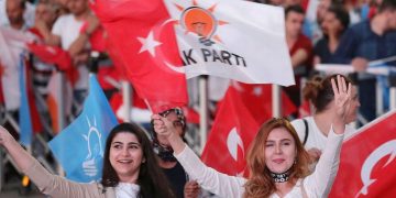 AKP’de seçim matematiği: Herkes bir oy getirse 24 milyon eder