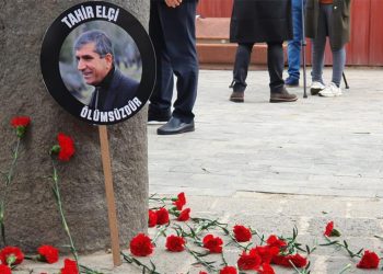 Türkan Elçi’den ‘Mavi Karga’ romanı