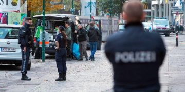 Avusturya’dan önemli adım: Hizmet Hareketi mensuplarını MİT’e gamazlayan 3 Türk casus tutuklandı