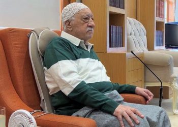 Mükafat Gülen için ‘gıyabi’ cenaze namazı kılındı