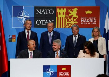 ‘İade’ taleplerini reddeden Finlandiya ve İsveç’e gözdağı