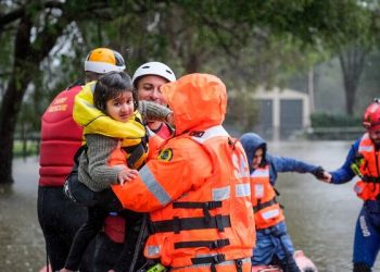 Sydney’deki şiddetli yağış, hayatı olumsuz etkiliyor: 30 binden fazla vatandaşın tahliyesine yol açtı