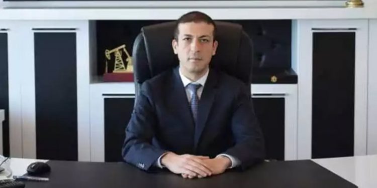 Polisin kafasında oklava kıran vali yardımcısı bu kez de yeğenini vurdu