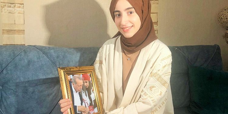 15 Temmuz’un sözde gazisi alay konusu oldu: G3 mermisi sırtımda 15 cm’lik delik açtı!