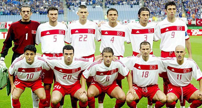 Hakan Şükür vefasızlığına isyan: Korkmayın rızkı veren Allah’tır