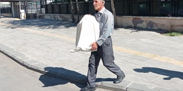 Bir rejimin utancı: Oğlunun kemiklerini 6 yıl sonra torbada teslim ettiler