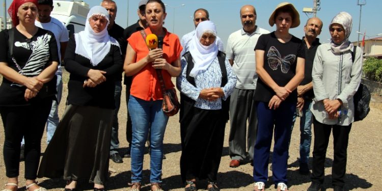 Diyarbakır’daki ‘Adalet Nöbeti’nde 273’üncü gün: Cezaevlerinden cenazeler çıkıyor