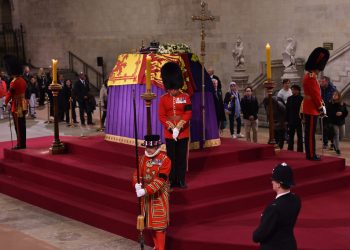 Avustralya Başbakanı Albanese de törende: Kraliçe Elizabeth, son yolculuğuna uğurlan