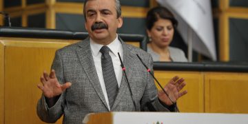 Sırrı Süreyya Önder: Bizim için hayati olan barış, muhataplarımız için değildi