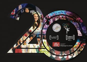 Gözyaşları hakimdi: IFLC 20. Yıl Özel Programı büyük bir coşkuyla sahne aldı