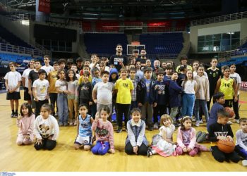 Pazar günü Frankfurt Kitap Fuarı’nda konuşacak: Enes Kanter, Atina’dan Erdoğan rejimine mesaj verdi