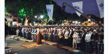 Kabe imamı’na Ayasofya’da namaz kıldırmaktan hapis cezası