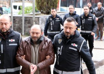 Rejim Yargısından skandal karar: Yardım yaptıkları gerekçesiyle Antalya’da 32, Ankara’da ise 25 kişi tutuklandı