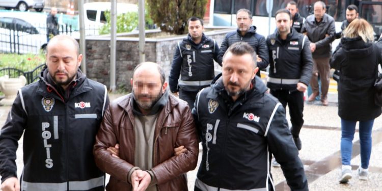 Rejim Yargısından skandal karar: Yardım yaptıkları gerekçesiyle Antalya’da 32, Ankara’da ise 25 kişi tutuklandı