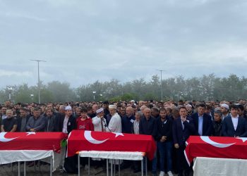 Madenciler son yolculuğa uğurlandı: ‘Temizleyeceğiz’ demişler, canlarımızı temizlediler