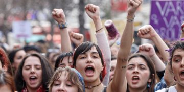 Kararsızlar çoğunlukta, Z kuşağı tercihini yaptı: Bu pazar seçim olsa hangi partiye oy verirsiniz?