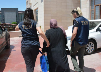 Savcıdan akla ziyan sorular: Komşuna neden yardım ettin, zeytin şifre miydi?