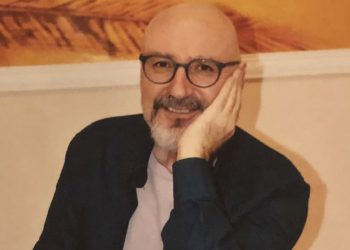 Tutsak gazeteci Mustafa Ünal sevdiklerine Nazım Hikmet’in şiiriyle seslendi