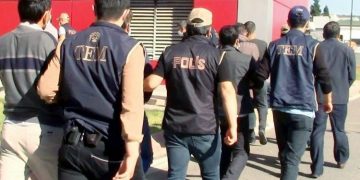 İnsani yardımların engellenmesine tepki büyüyor: Bana da soruşturma açın!