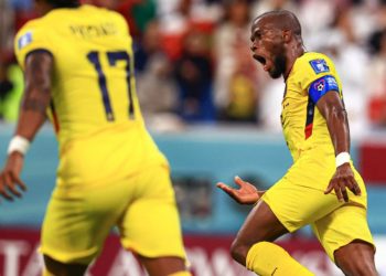 Dünya Kupası’nın ilk golleri Valencia’dan:Açılışa Fenerbahçeli yıldız damga vurdu