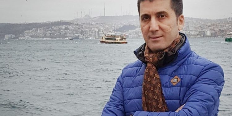 Gazeteci Hüseyin Sümer’in ardından: Gölgesinde oturduğu ağacı incitmeyen insan