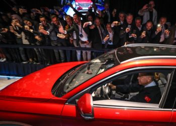 Eski AKP’li Kınıklıoğlu’ndan TOGG iddiası: İtalya’daki Pininfarina tesislerinde üretildi