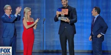 Enes Kanter Fredoom MVP seçildi: ‘En Değerli Vatansever Ödülü’nü aldı