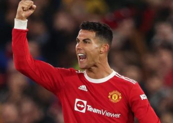 Ronaldo 500 milyon euroya transfer oldu