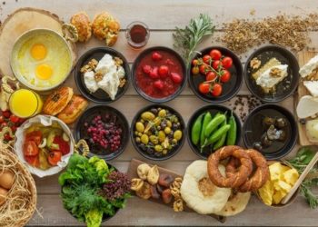 Dr. Deva, ‘Ne yiyelim ne yemeyelim?’ sorusunu cevapladı