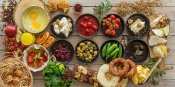 Dr. Deva, ‘Ne yiyelim ne yemeyelim?’ sorusunu cevapladı