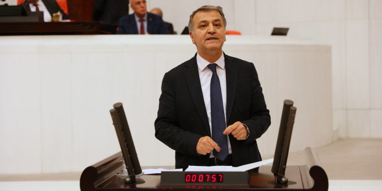HDP’li Toğrul, Meclis’te iktidarın yüzüne: KHK’lılara 6 yıldır zulmediyorsunuz