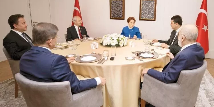 MAK Araştırma Başkanı  6’lı Masa, HDP’nin desteğini alırsa fark atıyor