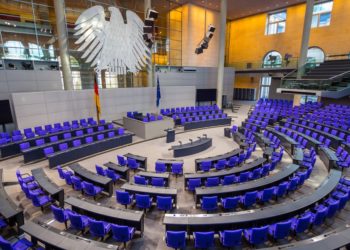 Alman meclisi vatandaşlık reformunu tartıştı