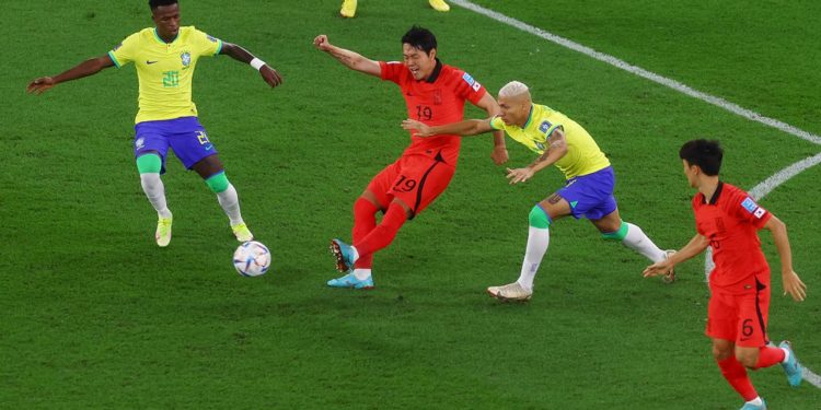 Brezilya şovla çeyrek finale yükseldi: Rrakibi ise Hırvatistan