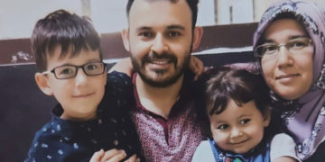 Babaları 5 yıldır tutukluydu, anneleri de dün cezaevine gönderildi