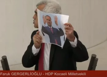 Gergerlioğlu AKPli Bekir Bozdağ’a: Zulümat bakanısınız, davayı kaça sattınız?