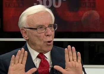 Eski Yargıtay Başkanı Sami Selçuk: Bütün meslektaşlarımı, hukuka dönmeye çağırıyorum