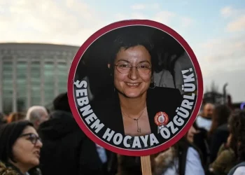 TTB Başkanı Fincancı:Cizre’de çocuk çenesi bulmuştum, bunun intikamını almak istiyorlar