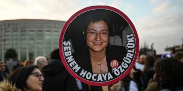 TTB Başkanı Fincancı:Cizre’de çocuk çenesi bulmuştum, bunun intikamını almak istiyorlar